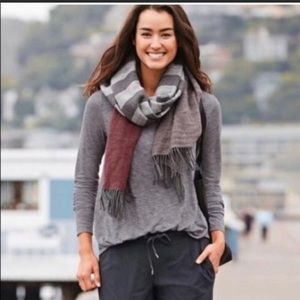 Athleta Suri  Bubble Top Medium